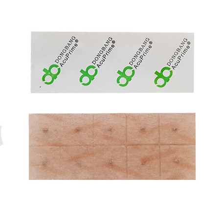 Magnetische Kugeln auf einem Patch
